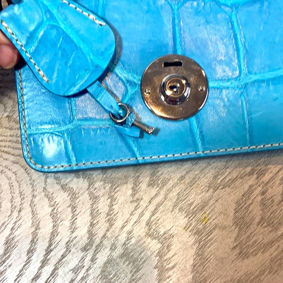Dooney & Bourke Blue Croc  Crossbody Flap with Lock and key.   Made in Italy - Picture 5 of 6